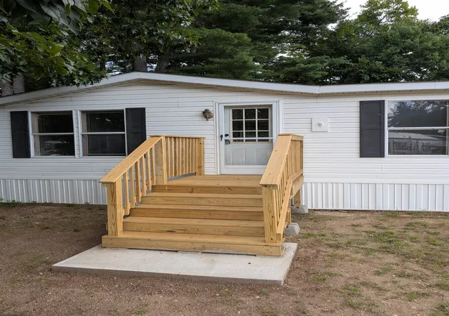 Photo 3 of Manufactured home for sale at 545 Elm St #34, Milford, NH 03055 | MLS# 5095463 | Listing updated on 2026-08-25