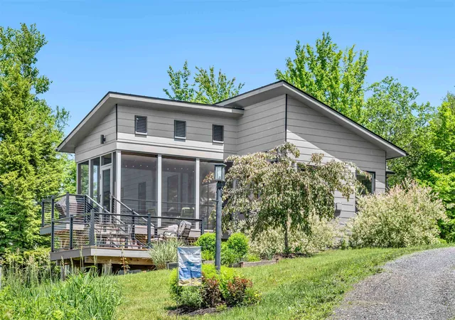 5th image of 532 Mountain Estates Dr, Hyde Park, VT 05655 | MLS# 5095476