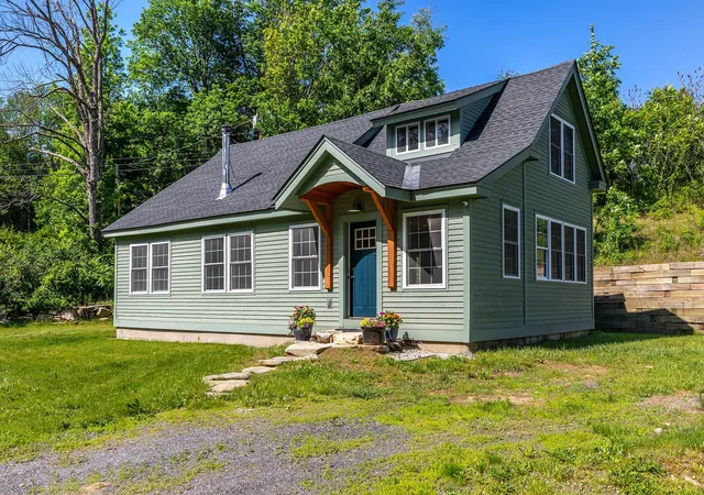 Homes for sale in Chester, VT | 3208 Green Mountain Turnpike, Chester, VT 05143 | MLS# 5095486