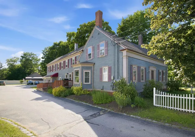 Homes for sale in Alton, NH | 103 Main St, Alton, NH 03809 | MLS# 5095497