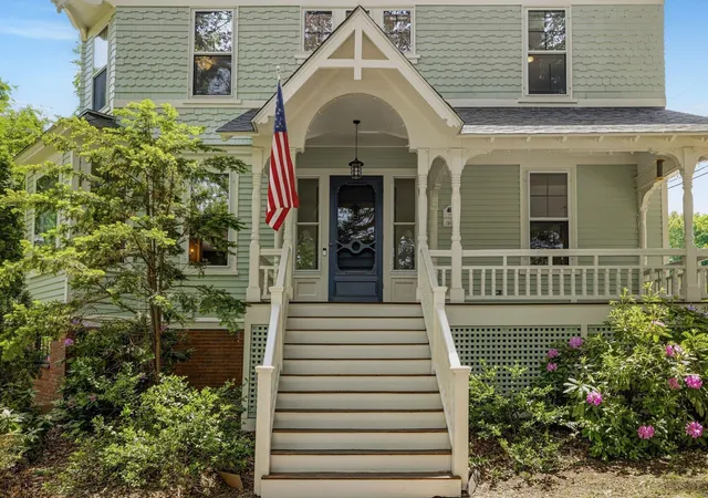 2nd image of 300 Rockland St, Portsmouth, NH 03801 | MLS# 5095503