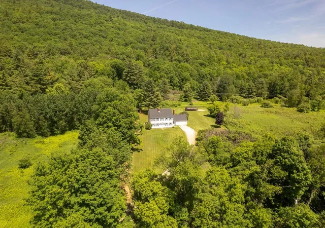 Photo 3 of Single family home for sale at 5876 Rte 7, Pittsford, VT 05763 | MLS# 5095511 | Listing updated on 2026-07-10