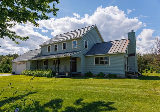 1st image of 2687 Us Route 2, North Hero, VT 05474 | MLS# 5095514