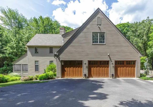 5th image of 63 Ridge Rd, Concord, NH 03301 | MLS# 5095521