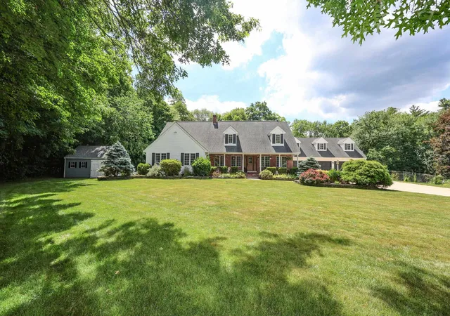 1st image of 4 Cheney Ln, Plaistow, NH 03865 | MLS# 5095528