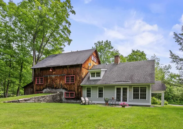 3rd image of 323 Turnpike Rd, Norwich, VT 05055 | MLS# 5095533
