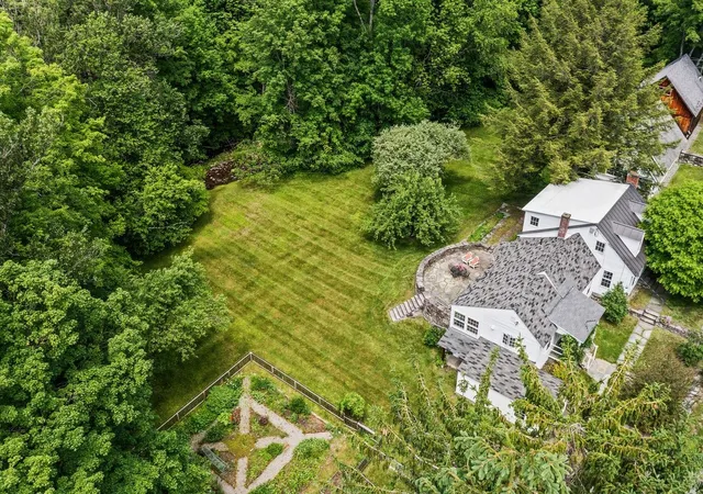 5th image of 323 Turnpike Rd, Norwich, VT 05055 | MLS# 5095533