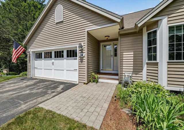 Homes for sale in Hampstead, NH | 14 Aspen Dr, Hampstead, NH 03826 | MLS# 5095541