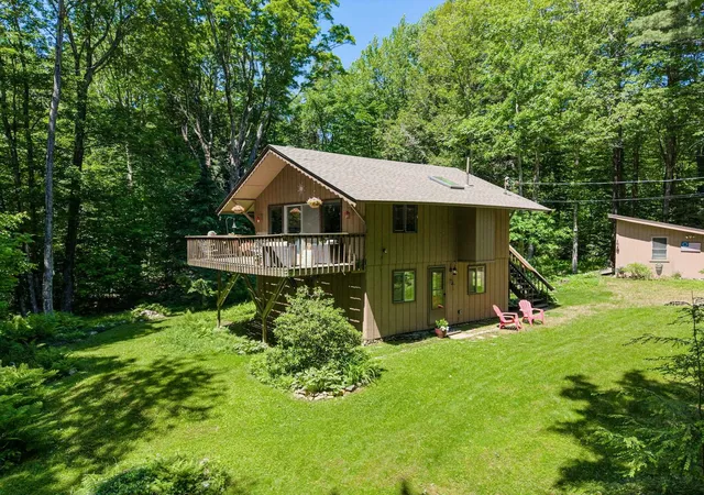 Homes for sale in West Wardsboro, VT | 57 Timber Ln, West Wardsboro, VT 05360 | MLS# 5095543