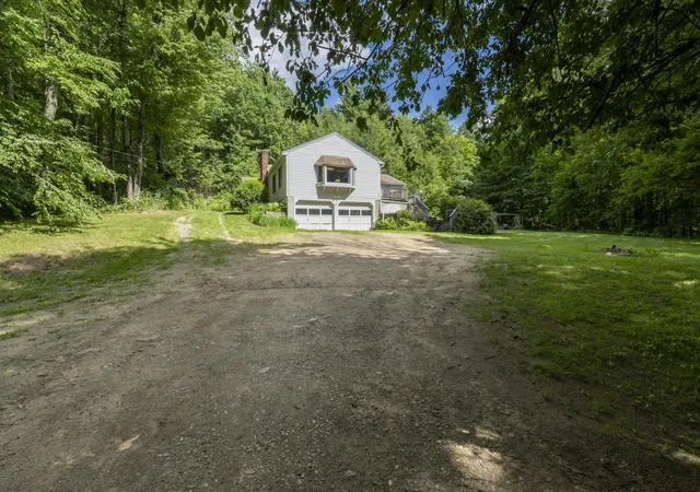 2nd image of 127 Mountain Rd, Deerfield, NH 03037 | MLS# 5095545