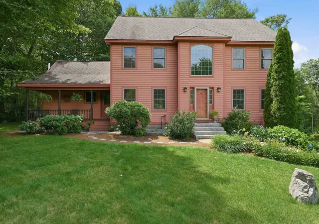Photo 3 of Sale Pending at 40 Lakewood Dr, Alton Bay, NH 03810 | MLS# 5095565 | Listing updated on 2026-09-11