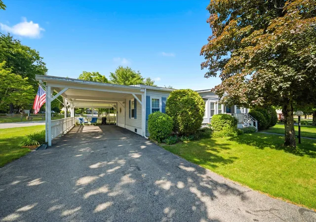 2nd image of 163 Donald Dr, Goffstown, NH 03045 | MLS# 5095571