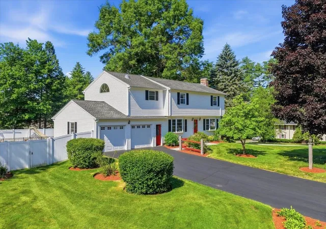 1st image of 1 Valleyview Dr, Merrimack, NH 03054 | MLS# 5095593
