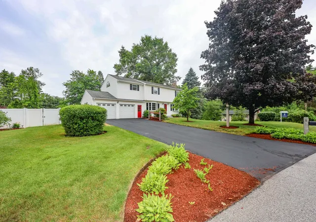 5th image of 1 Valleyview Dr, Merrimack, NH 03054 | MLS# 5095593