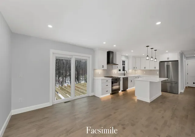 Homes for sale in Hooksett, NH | 101 Laurel Rd #36, Hooksett, NH 03106 | MLS# 5095605