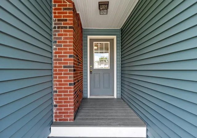 3rd image of 13 Asbury St, Salem, NH 03079 | MLS# 5095618