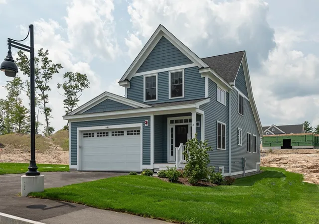 Photo 1 of Condo for sale at 28 The Cliffs At Evergreen, Cliffside Dr, Auburn, NH 03032 | MLS# 5095626 | Listing updated on 2026-08-18
