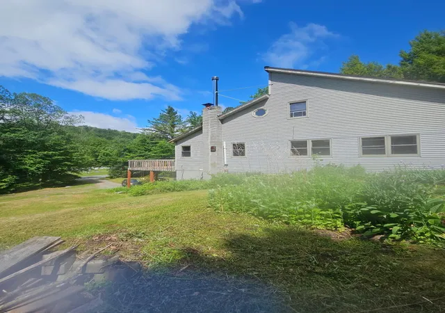 Homes for sale in Readsboro, VT | 1806 Bosley Hill Rd, Readsboro, VT 05350 | MLS# 5095632
