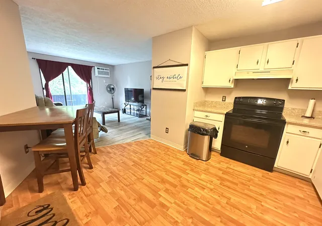 Homes for sale in Manchester, NH | 34 Dunbarton Rd #2D, Manchester, NH 03102 | MLS# 5095638