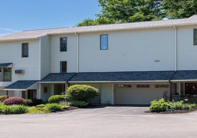 Homes for sale in Durham, NH | 23 Bucks Hill Rd, Durham, NH 03824 | MLS# 5095648