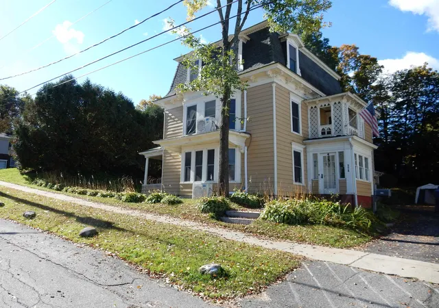 Photo 3 of Single family home for sale at 174 Third St, Newport, VT 05855 | MLS# 5095679 | Listing updated on 2026-07-27