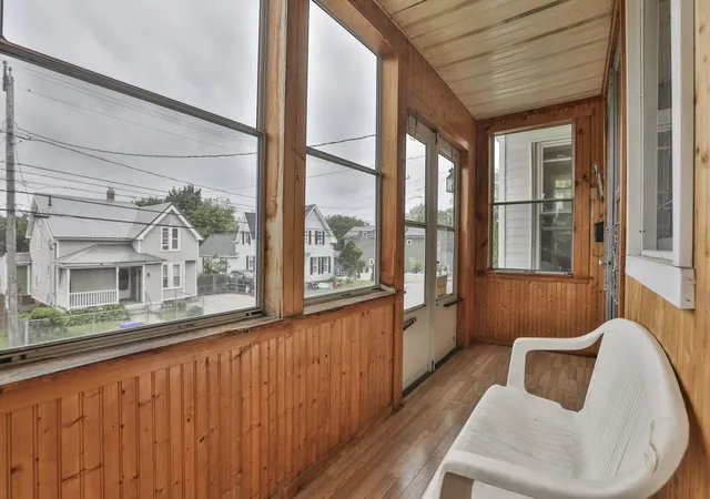 4th image of 516 Lake Ave, Manchester, NH 03103 | MLS# 5095689