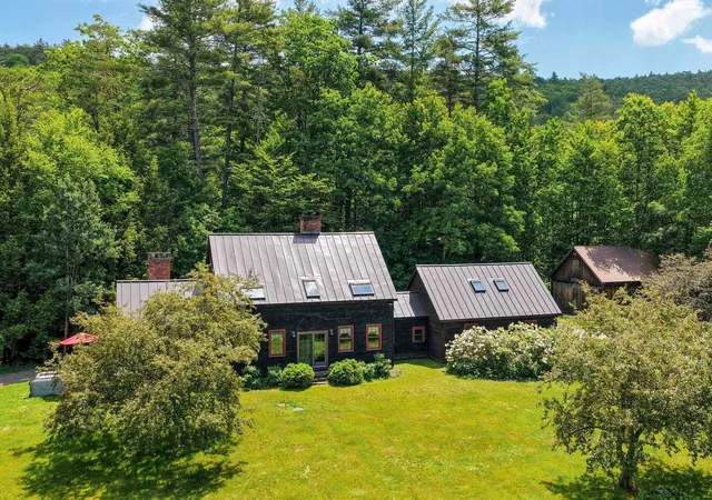 30th image of 58 Lakeshore Dr, Ludlow, VT 05149 | MLS# 5095708