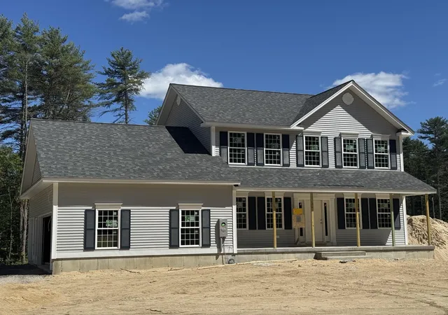 Homes for sale in Londonderry, NH | 112 South Rd, Londonderry, NH 03053 | MLS# 5095709