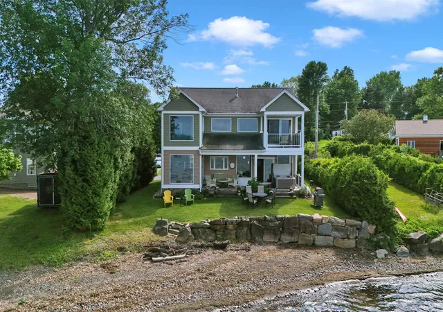 3rd image of 2024 Porters Point Rd, Colchester, VT 05446 | MLS# 5095712
