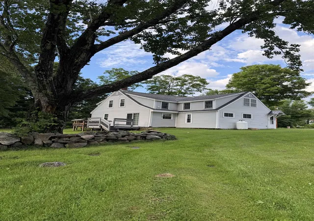 Photo 3 of Single family home for sale at 193 New Hebron Rd, Plymouth, NH 03264 | MLS# 5095713 | Listing updated on 2026-07-06