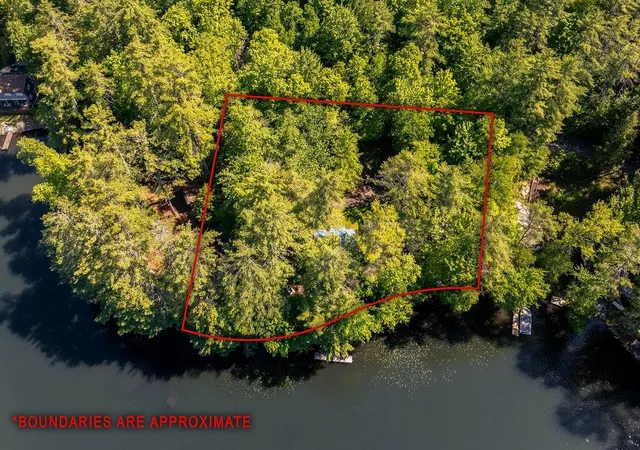 Homes for sale in Sunapee, NH | 49/51 Northshore Dr, Sunapee, NH 03782 | MLS# 5095714