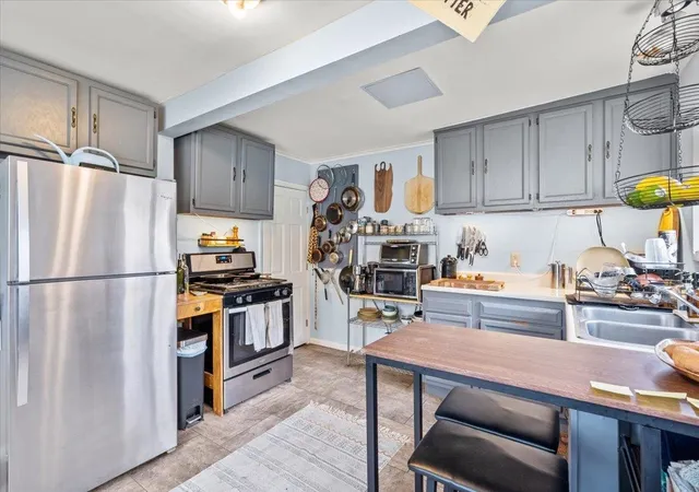 3rd image of 32-34 High St, Waterbury, VT 05676 | MLS# 5095729