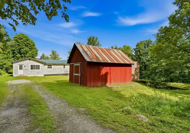 2nd image of 66 Huntley Rd, Cambridge, VT 05444 | MLS# 5095740