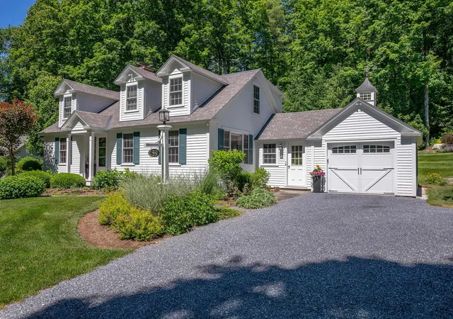 Homes for sale in Dorset, VT | 59 Barrows Heights, Dorset, VT 05251 | MLS# 5095743