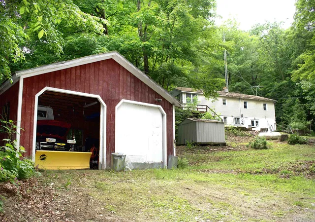 4th image of 1344 Us Route 7 Hwy, Waltham, VT 05491 | MLS# 5095748