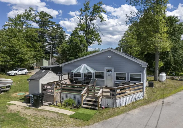 Homes for sale in Derry, NH | 209 Chases Grove Rd, Derry, NH 03038 | MLS# 5095750
