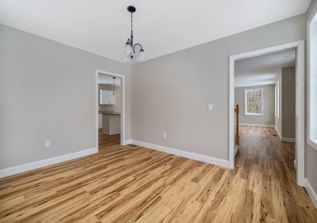 4th image of 118 Mills Shore Dr, Hampstead, NH 03841 | MLS# 5095751
