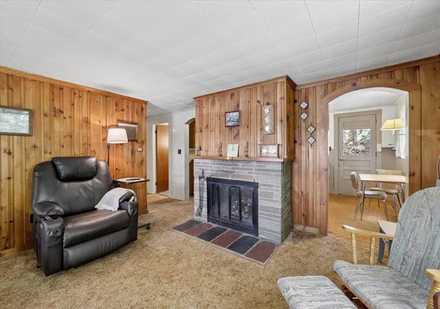 Homes for sale in Loudon, NH | 52 Berry Rd, Loudon, NH 03307 | MLS# 5095755