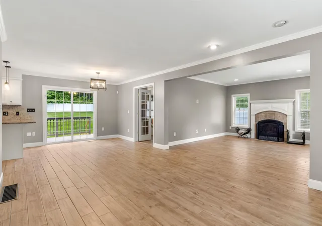 4th image of 503 Ashley Dr, Pembroke, NH 03275 | MLS# 5095757