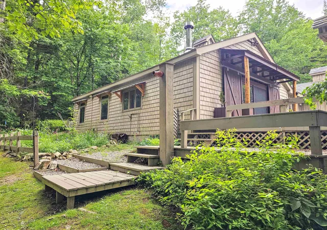 Photo 3 of Single family home for sale at 60 East Brook Xing, Wilmington, VT 05363 | MLS# 5095784 | Listing updated on 2026-08-04