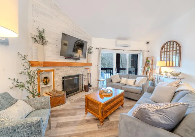 Homes for sale in Woodstock, NH | 65 Riverfront Dr #216, Woodstock, NH 03262 | MLS# 5095794
