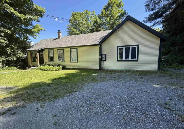 Homes for sale in Ludlow, VT | 10 West Hill Rd, Ludlow, VT 05149 | MLS# 5095799