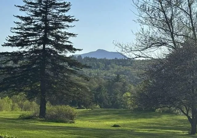 Photo 2 of Single family home for sale at 184 Sunset Dr, Waterbury Center, VT 05677 | MLS# 5095802 | Listing updated on 2026-07-10