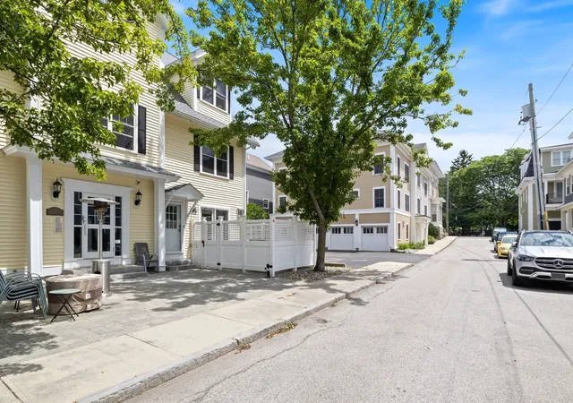 Photo 2 of Condo for sale at 43 Cornwall St #E, Portsmouth, NH 03801 | MLS# 5095807 | Listing updated on 2026-10-15