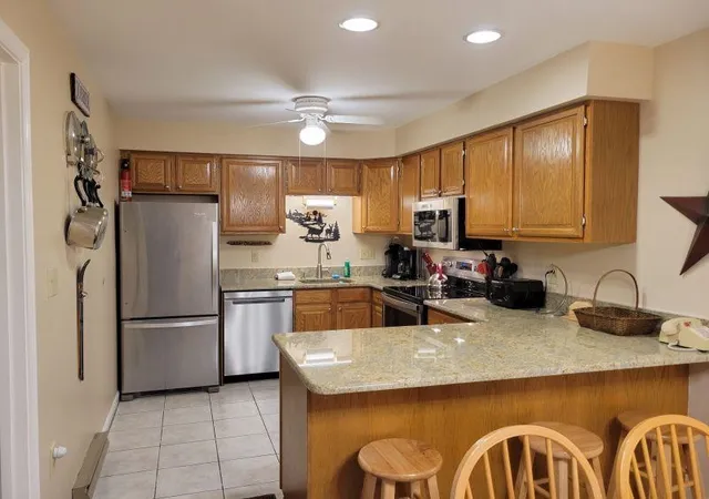 Homes for sale in Lincoln, NH | 227 Main St #320, Lincoln, NH 03251 | MLS# 5095811