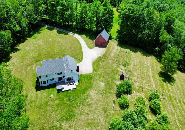 Photo 2 of Single family home for sale at 227 Birchstone Ln, East Dorset, VT 05253 | MLS# 5095814 | Listing updated on 2026-07-09