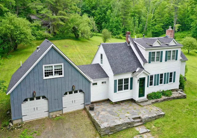 Homes for sale in Grafton, VT | 596 Four Chimneys Rd, Grafton, VT 05146 | MLS# 5095842