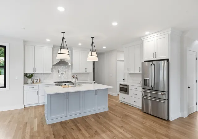 4th image of 17 Newbury Rd, Pelham, NH 03076 | MLS# 5095849