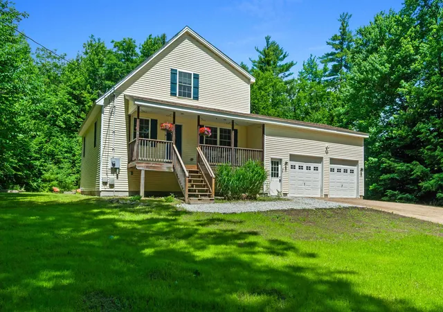 Homes for sale in Barnstead, NH | 633 Beauty Hill Rd, Barnstead, NH 03218 | MLS# 5095860