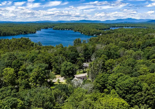 1st image of 607 N Main St, Wolfeboro, NH 03894 | MLS# 5095872